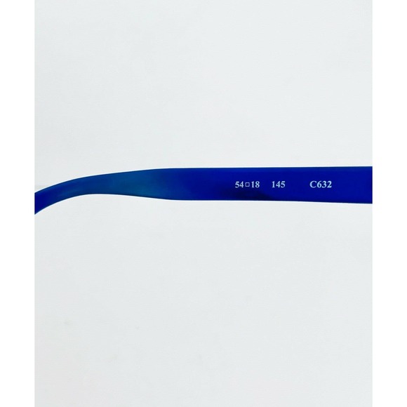 Amazon.com: YEIN Blue Light Blocking Glasses, Photochromic  SEE Blue & Black Wayfarer Frame Glasses